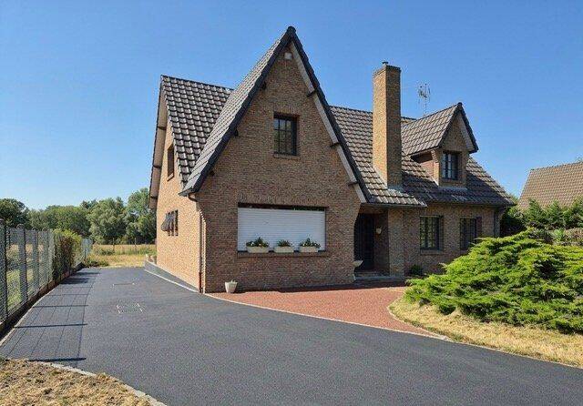 Maison 5 pièces 110 m² · à Pecquencourt · 110 m² · 1 680 €/mois