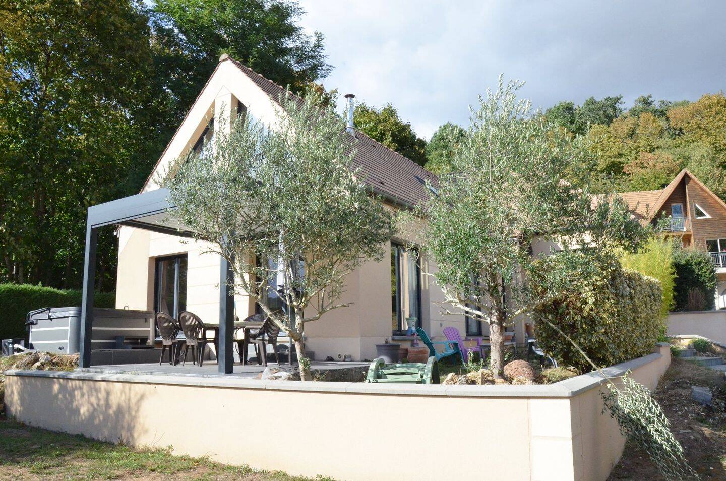 Maison 7 pièces 155 m² · à Châteaufort · 155 m² · 830 000 €