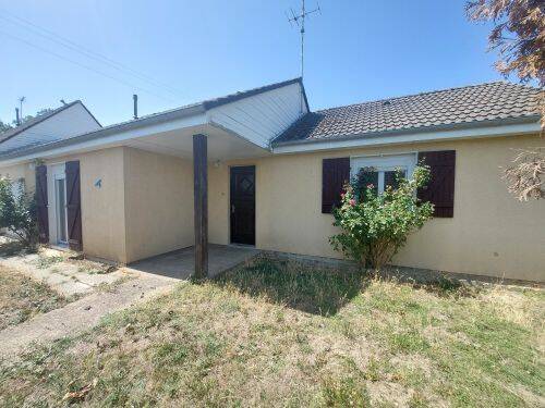 Maison 3 pièces 80 m² · à Charenton-du-Cher · 80 m² · 71 000 €