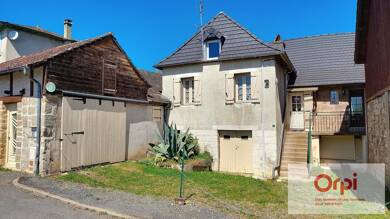 Maison en viager occupé Bouquet 61 800 € 5 pièces 3 chambres 126 m² 640 m² de terrain Brignac-la-Plaine 19310