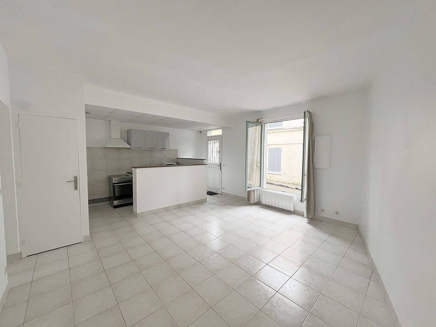 Appartement 2 pièces 42 m² · à Maule · 42 m² · 706 €