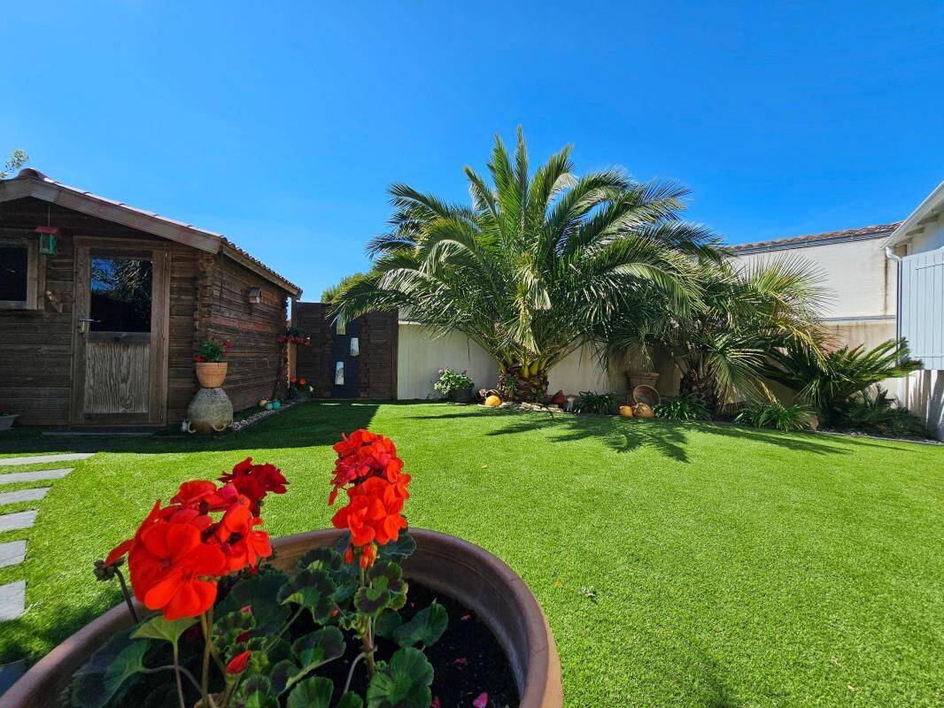 Maison 4 pièces 112 m² · à Rivedoux-Plage · 112 m² · 699 900 €