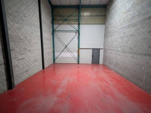 Local commercial à vendre 209 000 € 160 m² de surface de vente Sud Chabeuil 26120