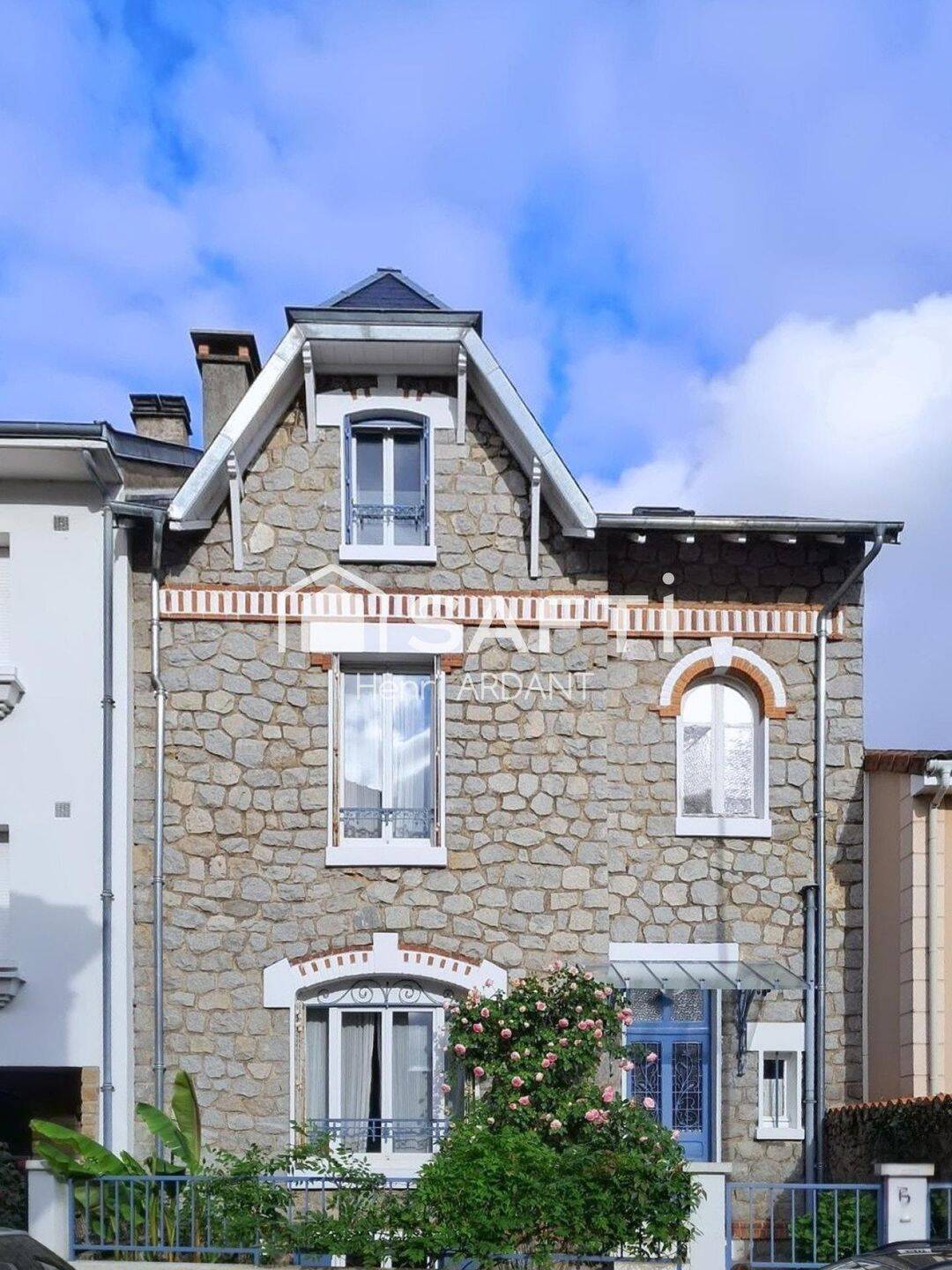 Maison 5 pièces 135 m² · à Limoges · 135 m² · 299 900 €