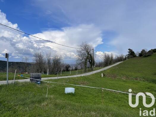 Terrain à vendre 29 999 € 103 875 m² de terrain Mauves 07300