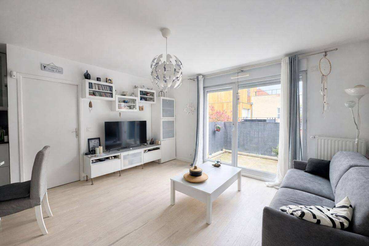 Appartement 2 pièces 42 m² · à Chennevières-sur-Marne · 42 m² · 210 000 €
