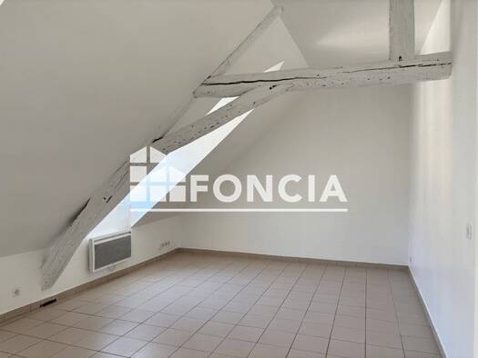 Appartement à louer 600 € 2 pièces 1 chambre 32,5 m² 2ème étage Centre Ville Étampes 91150