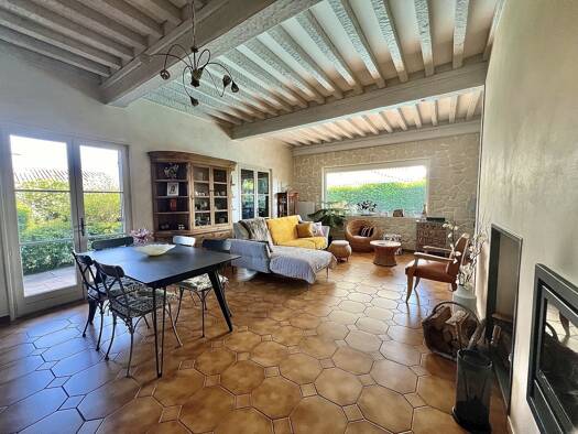 Maison à vendre 299 000 € 5 pièces 4 chambres 130 m² 1 200 m² de terrain Crêches-sur-Saône 71680