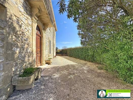 Mas à vendre 699 000 € 8 pièces 5 chambres 234 m² 1 370 m² de terrain Fons 30730