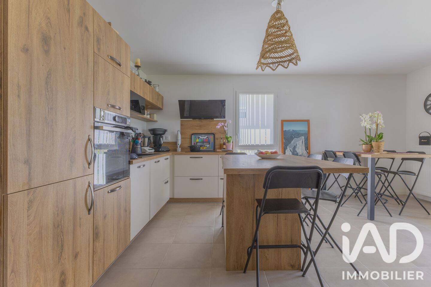Appartement 4 pièces 86 m² · à Challes-les-Eaux · 85,6 m² · 418 000 €