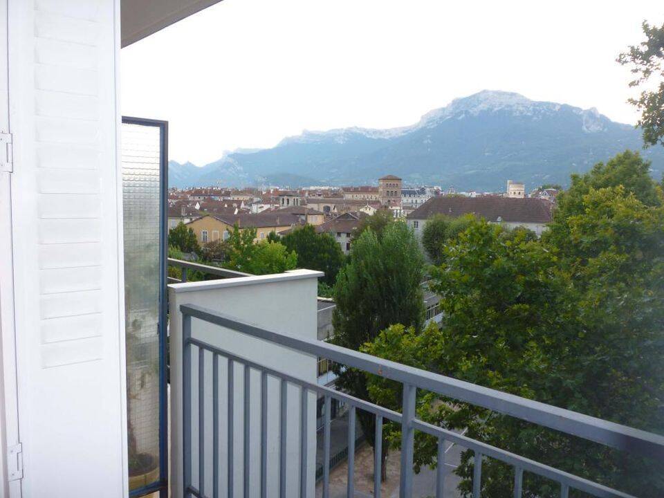 Appartement 1 pièce 22 m² · à Grenoble · 22 m² · 545 €