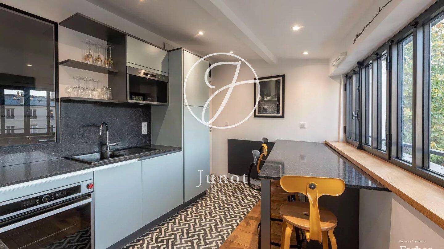 Appartement 2 pièces 41 m² · à Paris 18ème Arrondissement · 40,9 m² · 2 135 €
