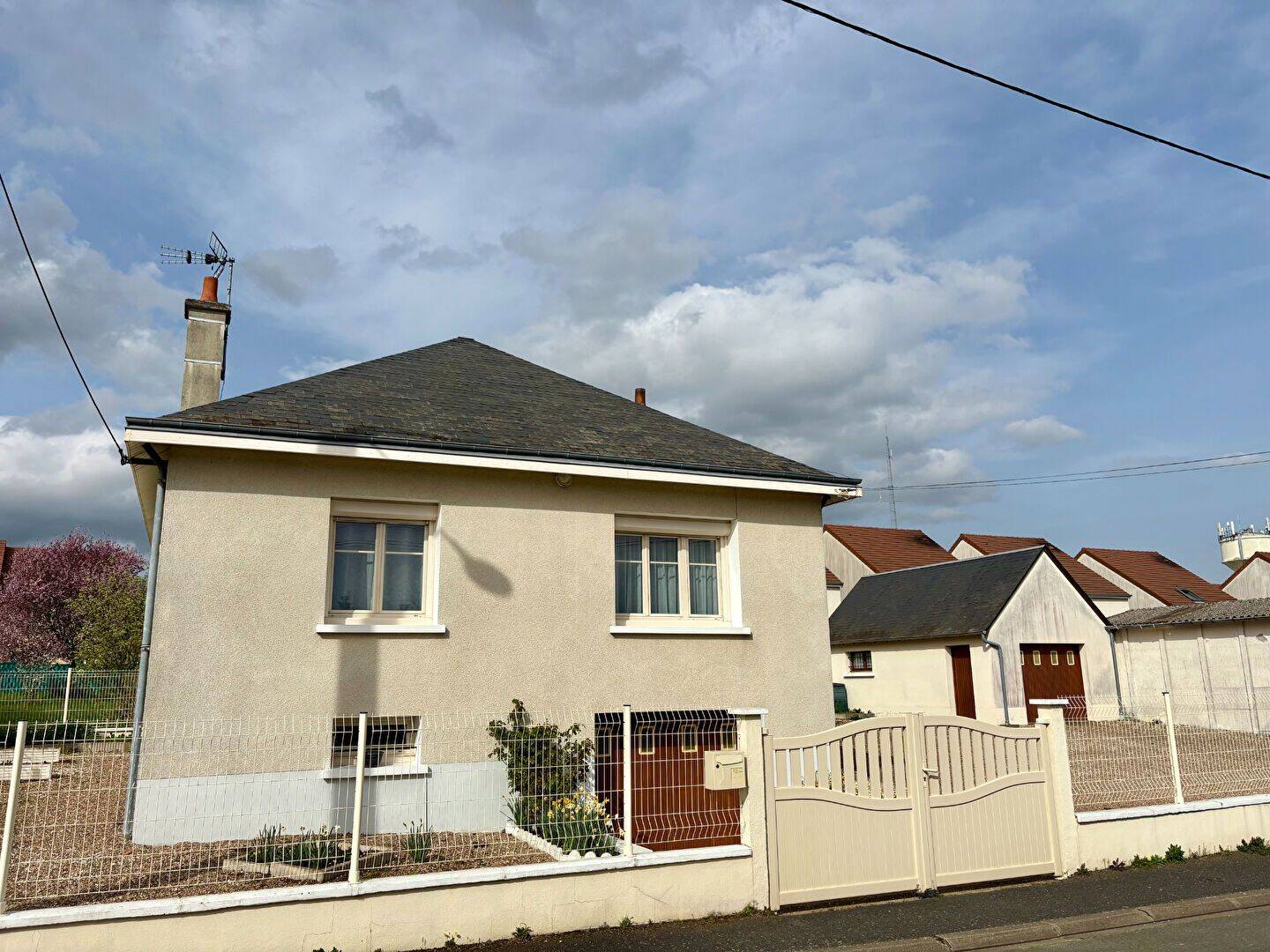 Maison 3 pièces 63 m² · à La Chaussée-Saint-Victor · 63 m² · 149 800 €