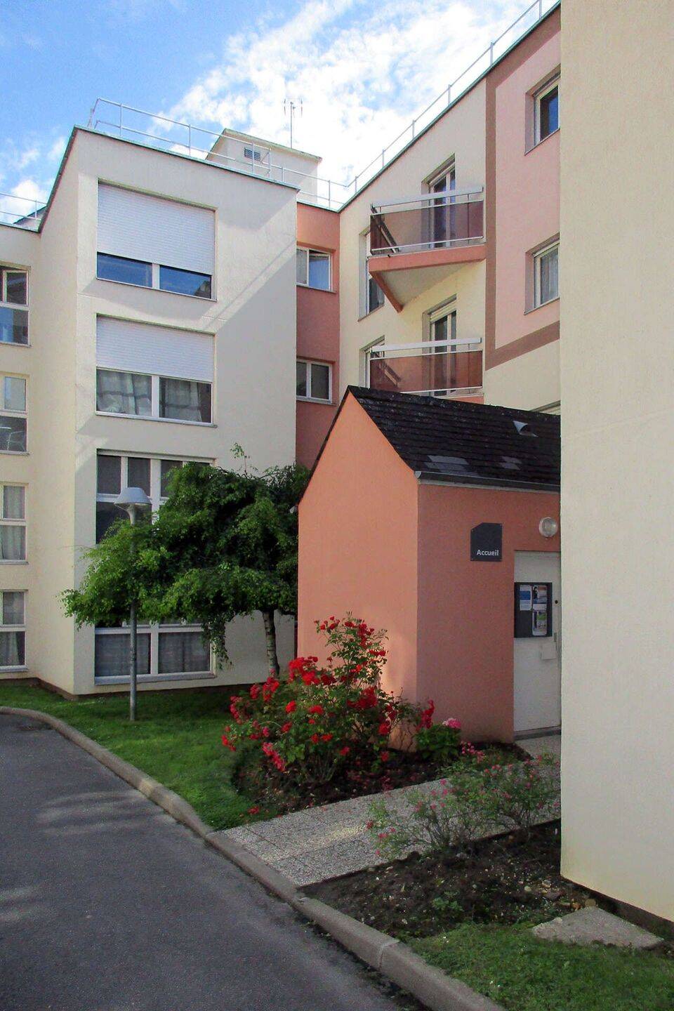 Appartement 4 pièces 103 m² · à Melun · 103 m² · 1 440 €