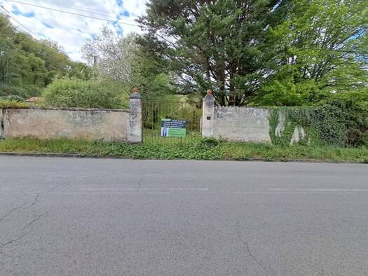 Terrain constructible viabilisé à vendre 86 500 € 1 526 m² de terrain Vouneuil-sous-Biard 86580