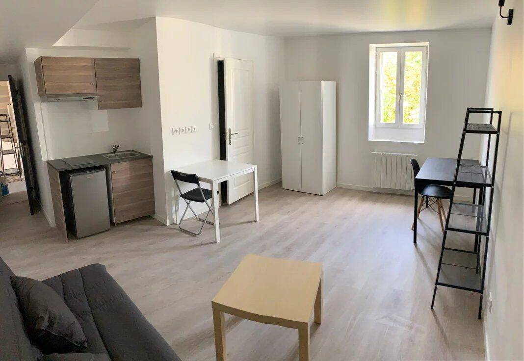 Appartement 1 pièce 21 m² · à Dijon · 21 m² · 450 €