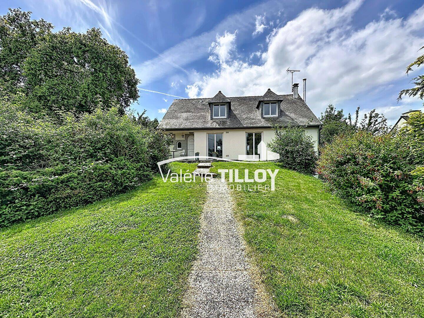 Maison 7 pièces 142 m² · à Guichen · 142 m² · 423 300 €