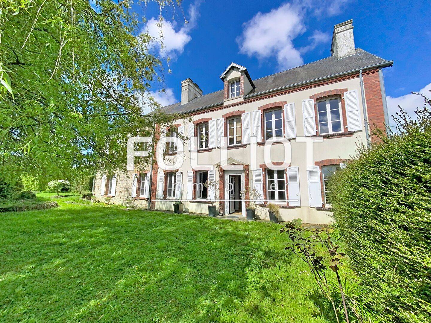 Maison 7 pièces 200 m² · à Montpinchon · 200 m² · 297 500 €