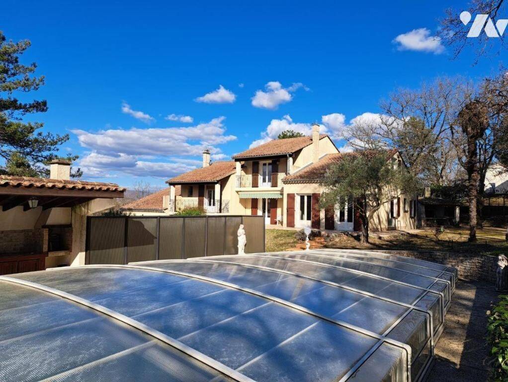 Maison 9 pièces 285 m² · à Montélimar · 285 m² · 599 000 €