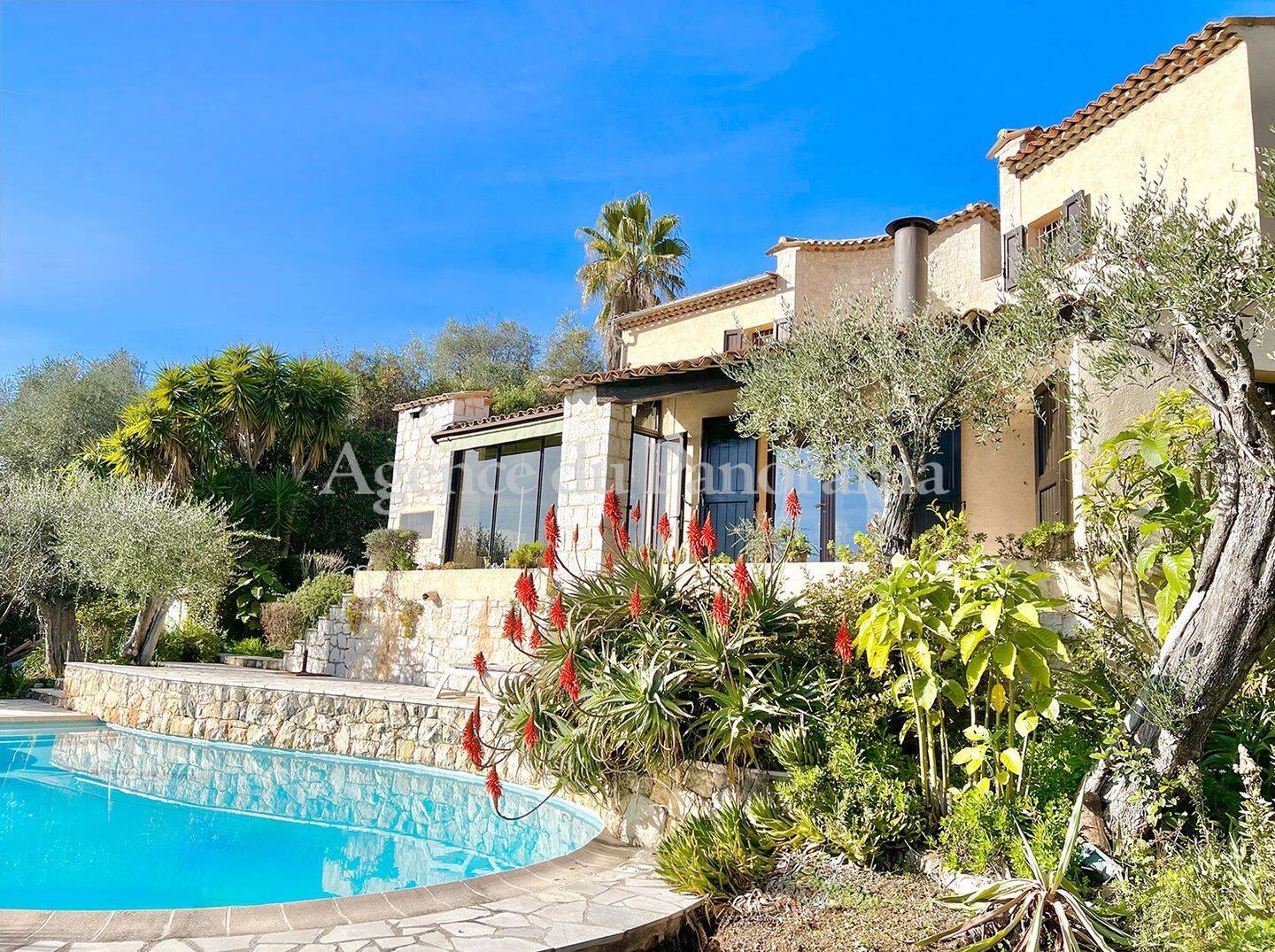 Maison 7 pièces 207 m² · à Cabris · 206,5 m² · 966 000 €