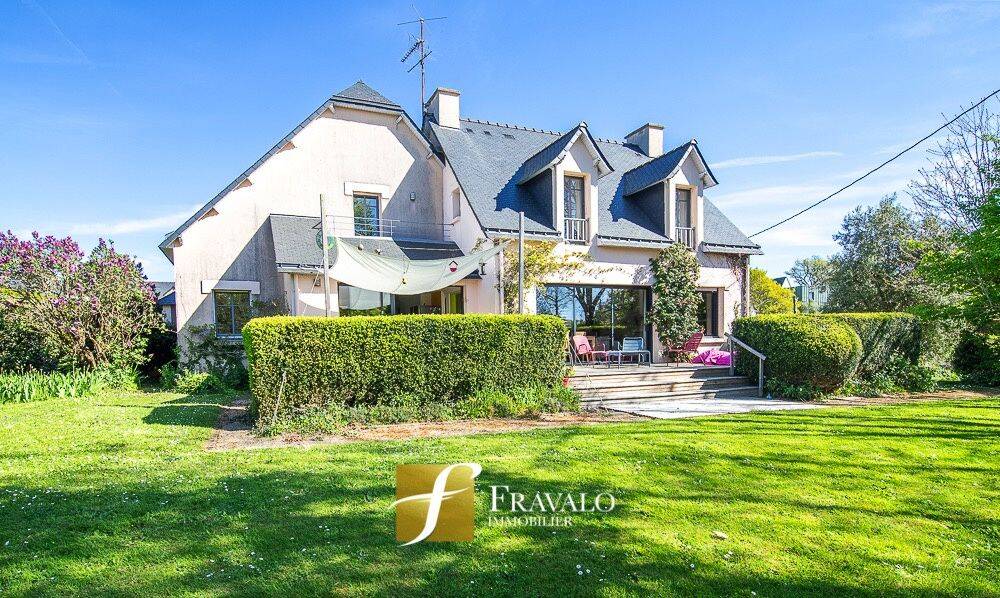 Maison 8 pièces 205 m² · à Arradon · 205 m² · 1 442 000 €