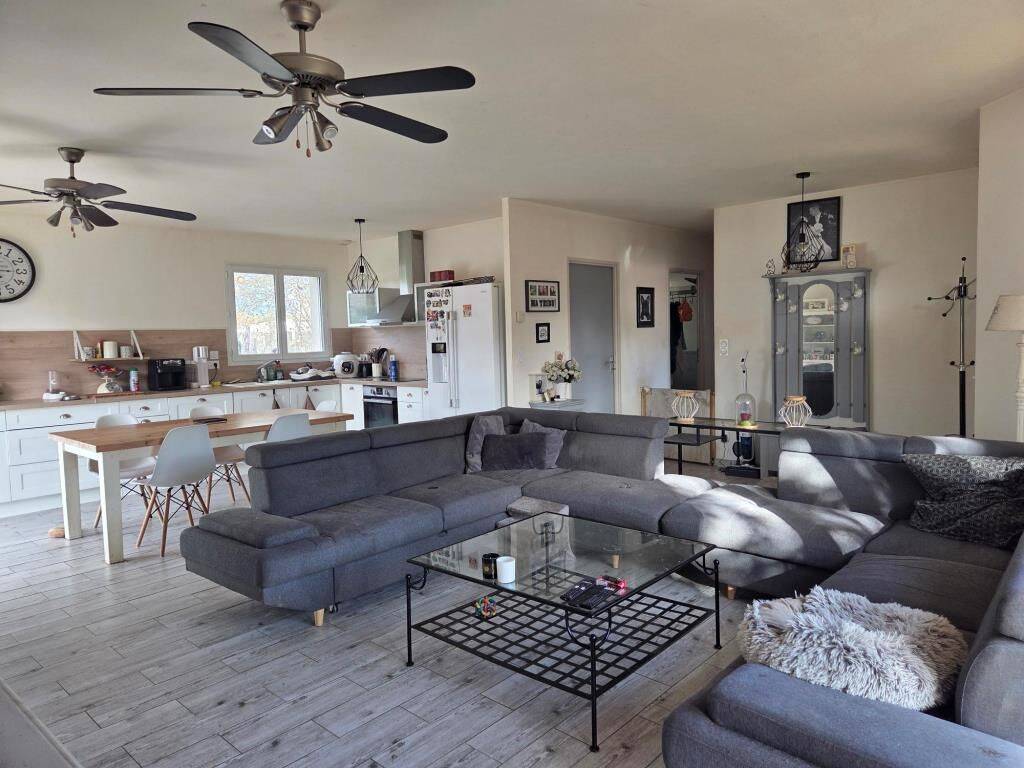 Maison 4 pièces 96 m² · à Saint-Yzan-de-Soudiac · 96 m² · 212 000 €