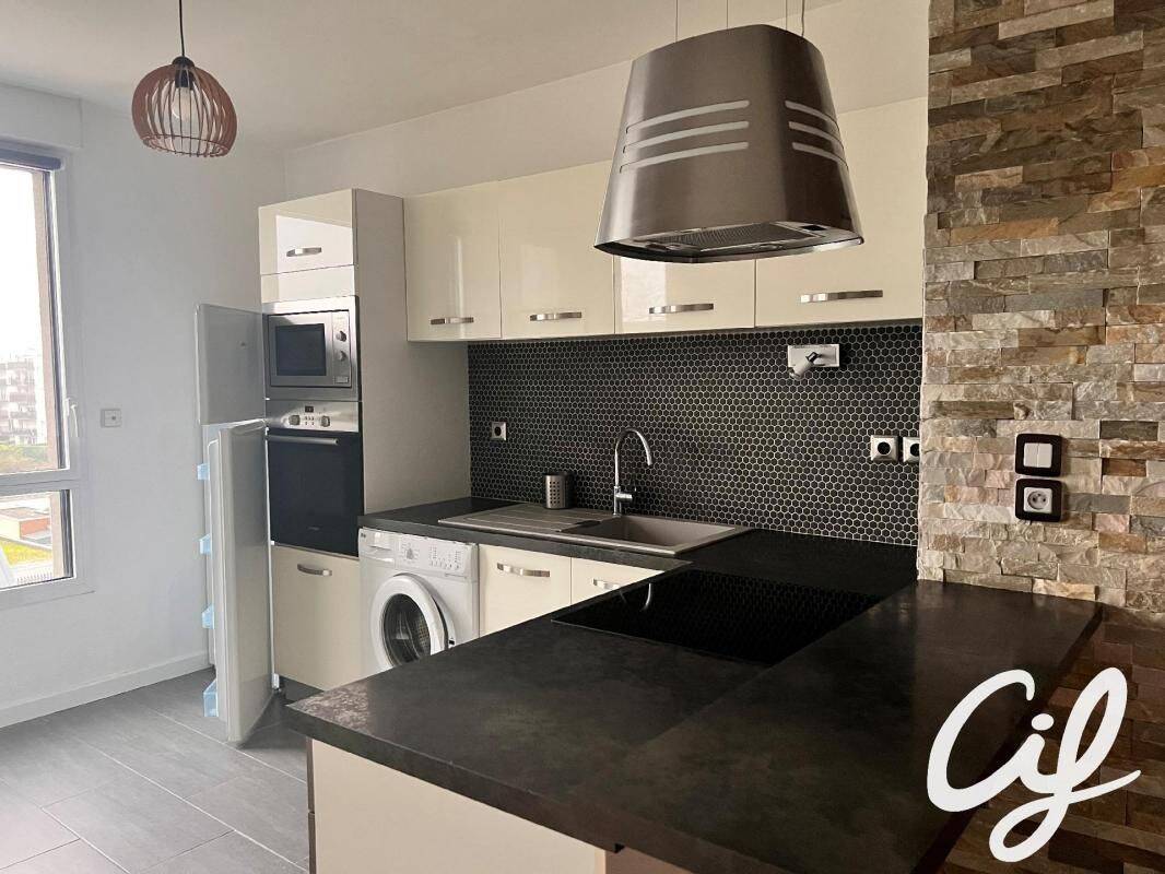 Appartement 2 pièces 43 m² · à Nantes · 43 m² · 764 €
