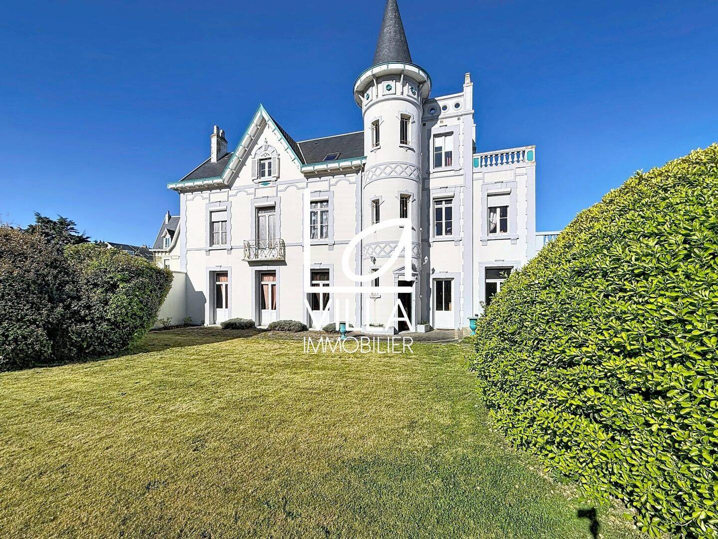 Maison 10 pièces 322 m² · à Wimereux · 321,6 m² · 1 499 000 €