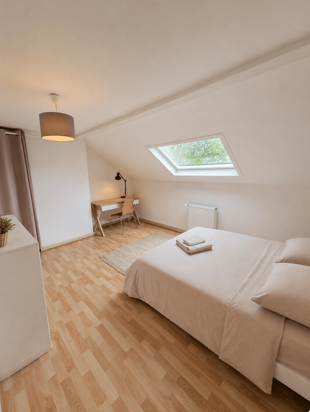 Maison 7 pièces 100 m² · à Amiens · 100 m² · 1 400 €