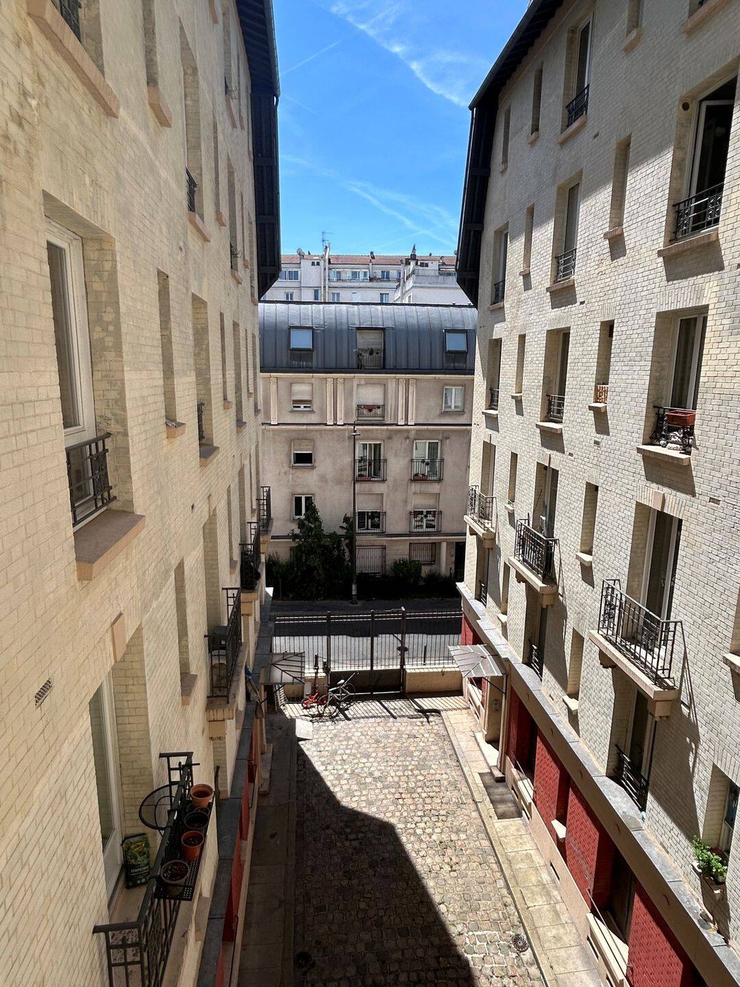 Appartement 1 pièce 14 m² · à Paris 18ème Arrondissement · 14 m² · 139 000 €