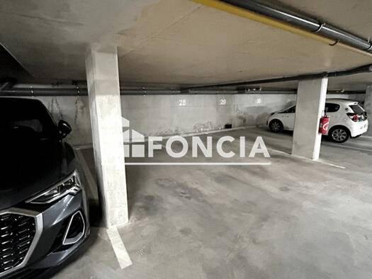 Parking à vendre 24 000 € La Garde 83130