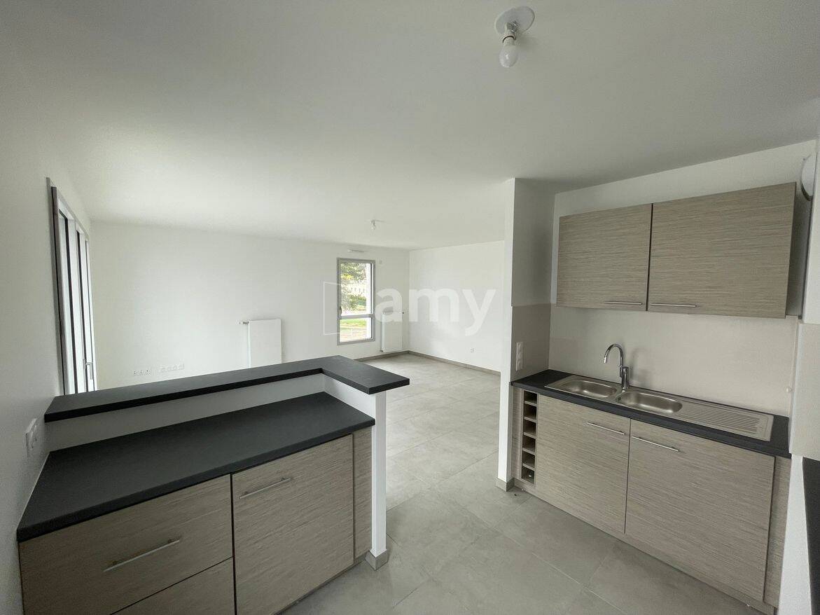 Appartement 3 pièces 75 m² · à Chenôve · 75,2 m² · 823 €/mois