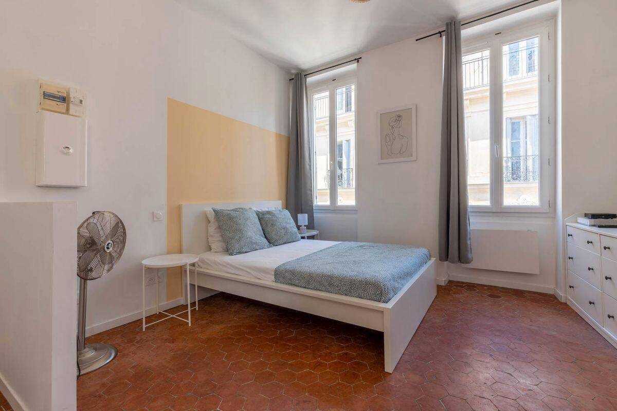 Appartement 1 pièce 27 m² · à Marseille 1er Arrondissement · 27 m² · 650 €/mois