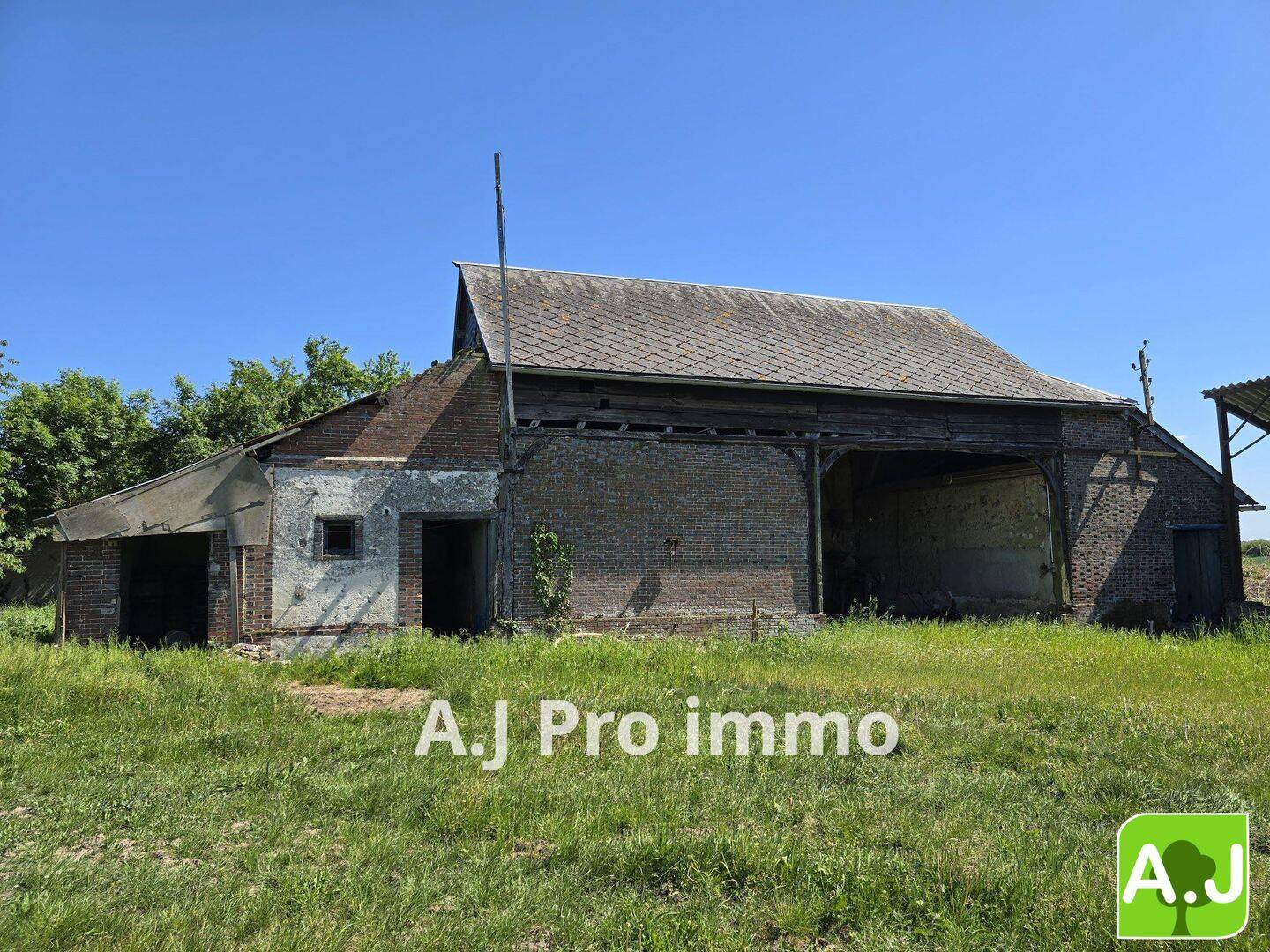 Maison 1 pièce 120 m² · à Saint-André-de-l'Eure · 120 m² · 86 000 €
