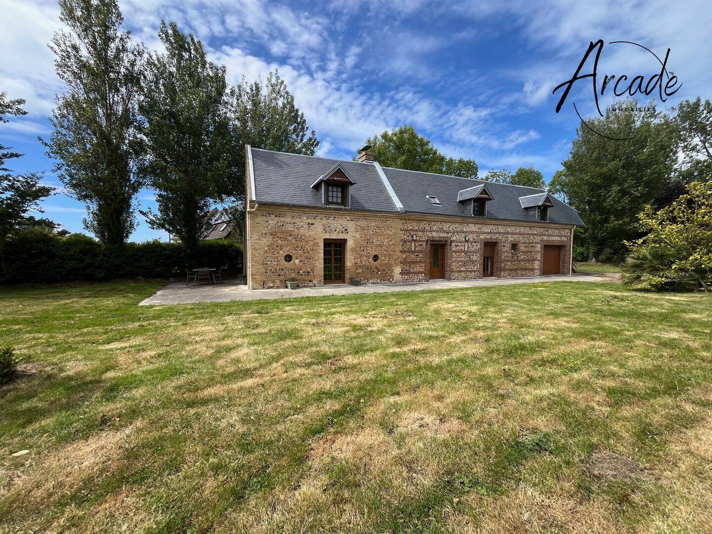 Maison 5 pièces 114 m² · à Octeville-sur-Mer · 114 m² · 350 000 €