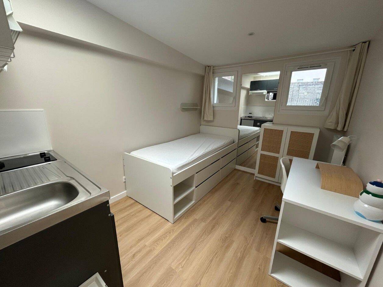 Appartement 1 pièce 12 m² · à Amiens · 12 m² · 420 €