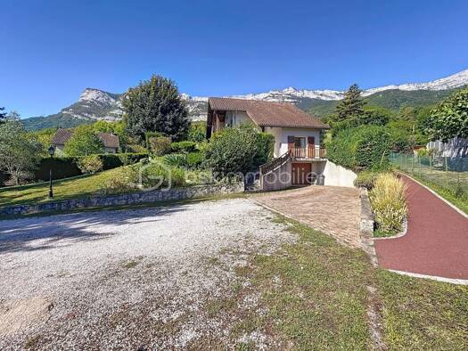Maison à vendre 490 000 € 5 pièces 4 chambres 143 m² 1 840 m² de terrain Peripherie Varces-Allières-et-Risset 38760