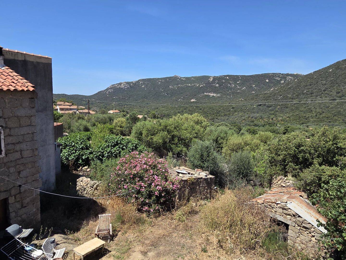 Appartement 2 pièces 34 m² · à Monacia-d'Aullène · 33,9 m² · 92 000 €
