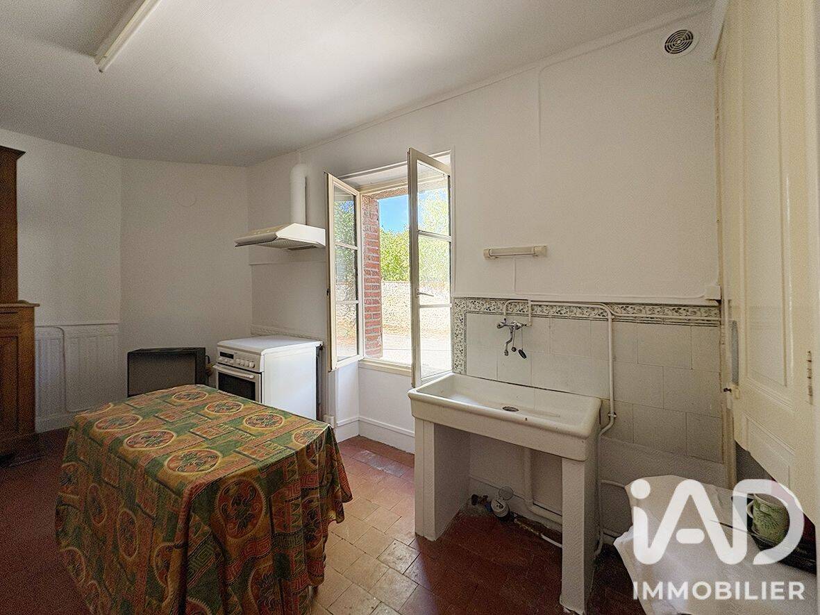 Maison 5 pièces 92 m² · à Saint-Martin-des-Champs · 92 m² · 65 000 €