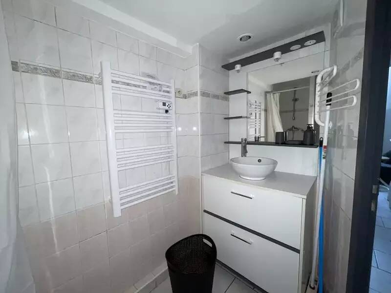 Appartement 1 pièce 25 m² · à Lyon 7ème Arrondissement · 25 m² · 670 €