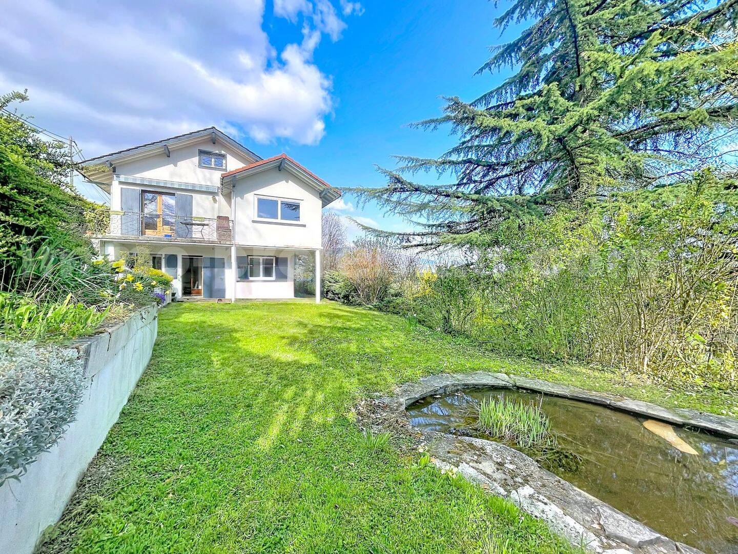 Maison 7 pièces 168 m² · à Monnetier-Mornex · 168 m² · 595 000 €