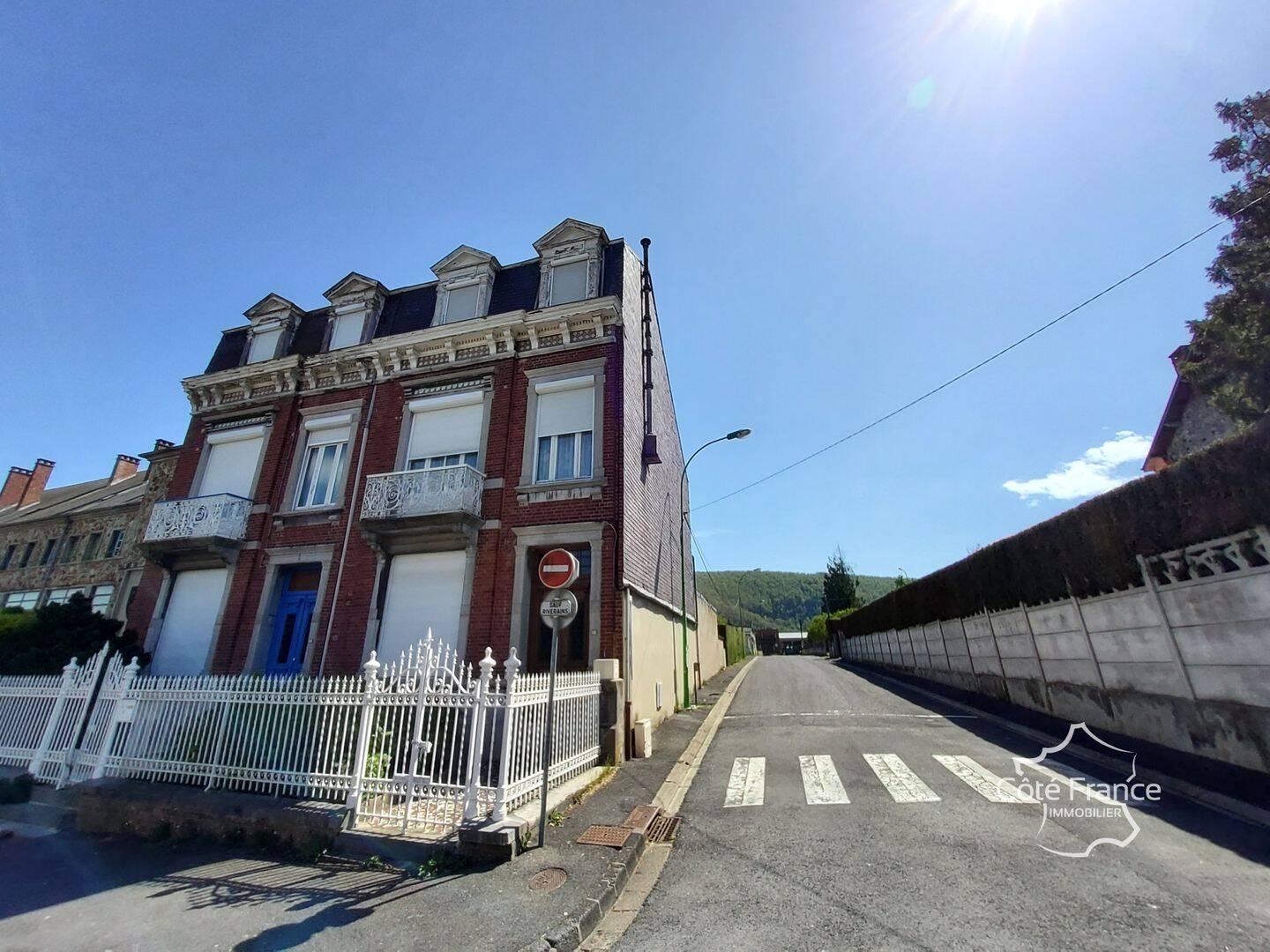 Maison 6 pièces 161 m² · à Fumay · 161,3 m² · 165 000 €