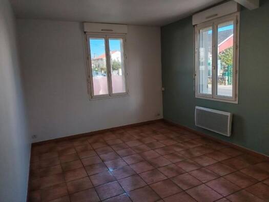 Appartement à louer 760 € 3 pièces 2 chambres 65 m² Libourne 33500