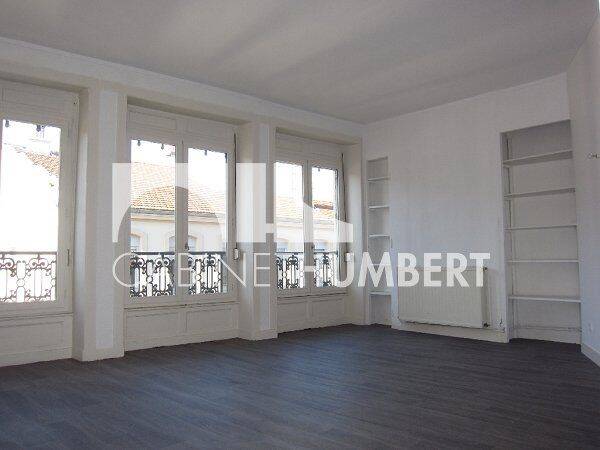 Appartement 4 pièces 76 m² · à Saint-Étienne · 76 m² · 596 €