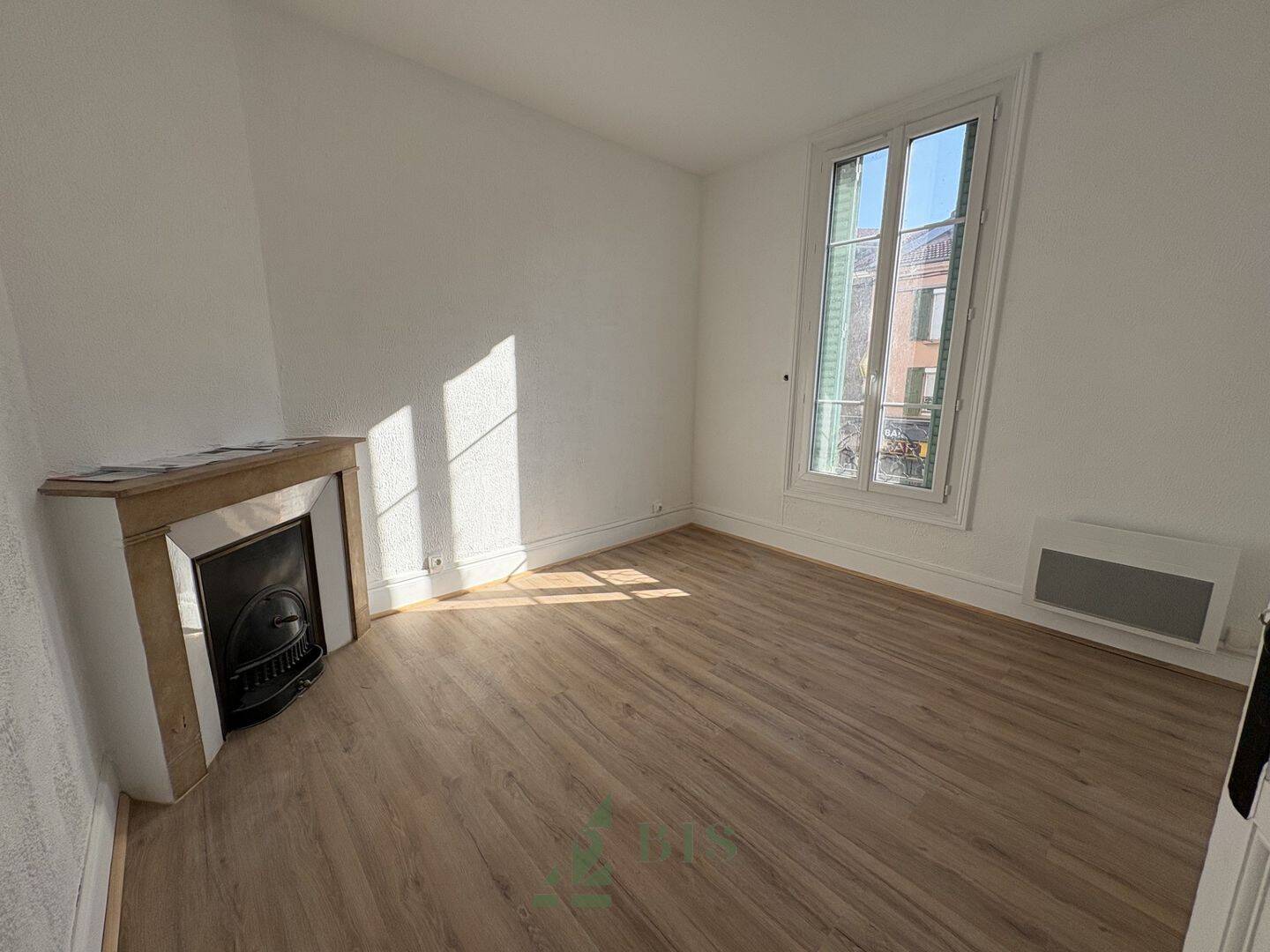 Appartement 2 pièces 44 m² · à Le Coteau · 44 m² · 450 €/mois
