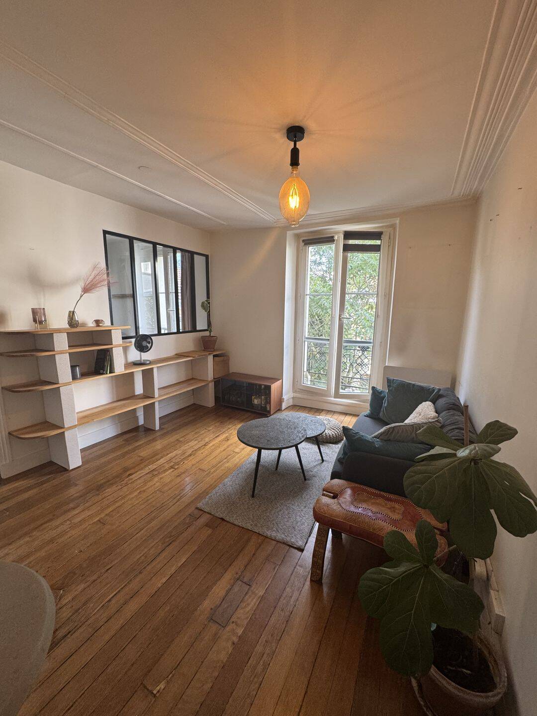 Appartement 2 pièces 33 m² · à Paris 18ème Arrondissement · 32,7 m² · 1 200 €/mois
