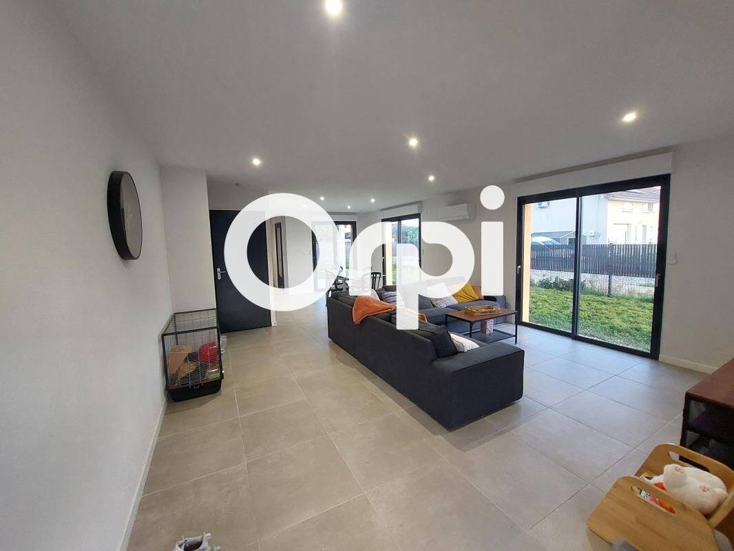 Maison 4 pièces 97 m² · à Saint-Hilaire-de-la-Côte · 97,3 m² · 1 227 €/mois
