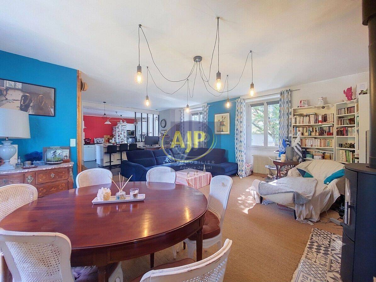 Appartement 7 pièces 155 m² · à Nantes · 155 m² · 374 500 €