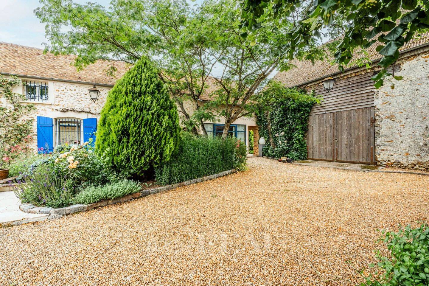 Maison 10 pièces 302 m² · à Rambouillet · 302 m² · 995 000 €