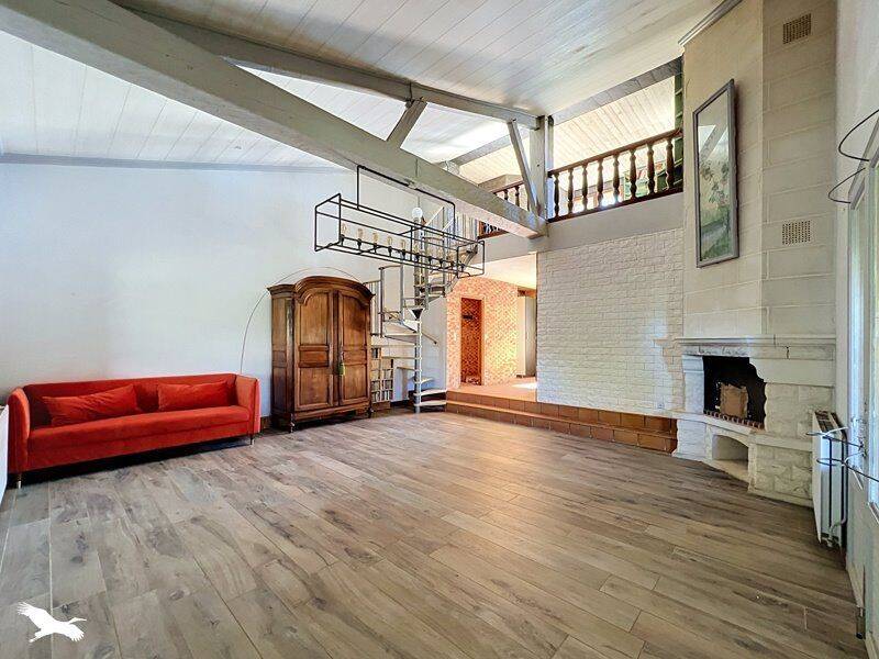 Maison 6 pièces 231 m² · à Trélissac · 231 m² · 389 610 €